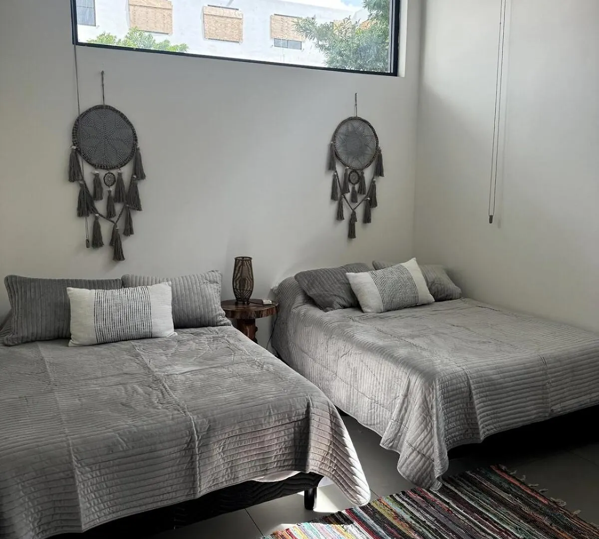 בית נופש Charming 3Bedroom House In טולום